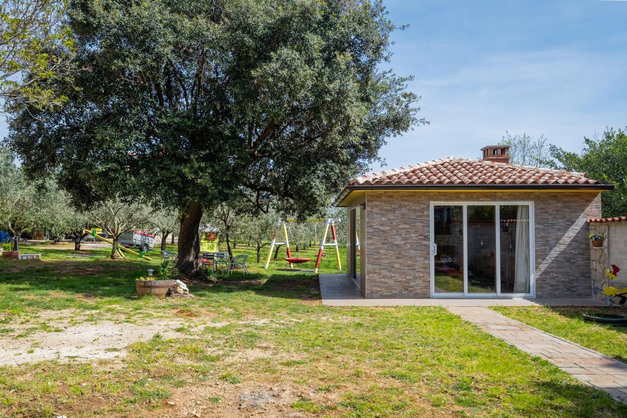 Vila Veronika 2 Pula Bagian luar foto